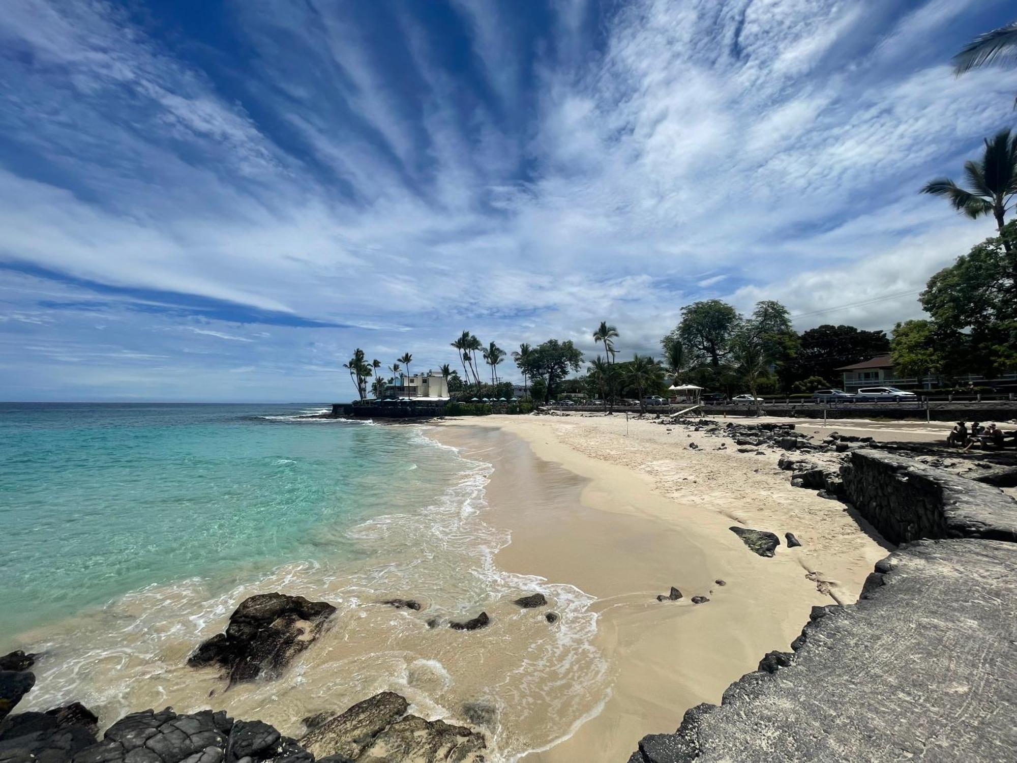 Kona 1Br Condo On Alii Dr Saltwater Pool Surf Sun Ac Close To Magic Sands Beach Καϊλούα-Κόνα Εξωτερικό φωτογραφία